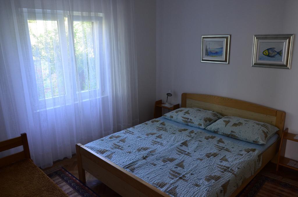 Apartment Anton Pinezići 外观 照片